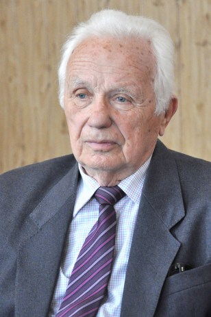 Smiyan-Ivan-Semenovych-15030317